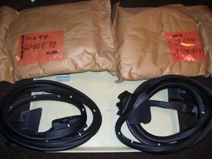 NOS New old Stock Gm door weatherstrips for 78-87 G Body - Bild 1 von 1