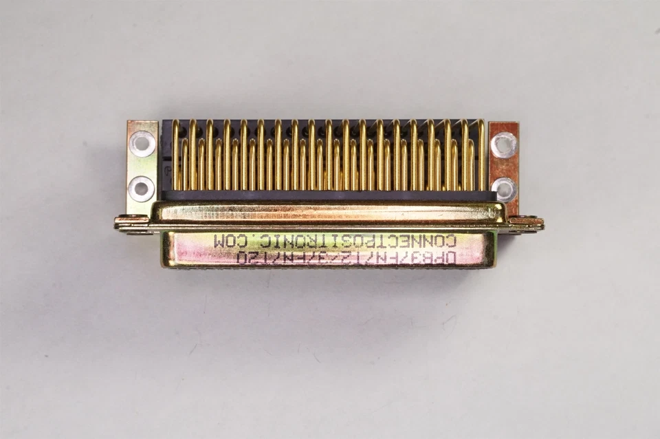 DPB37FN7T2/37FN7T20 Positronic D-Sub Dual Port Connector 2x 37 Pos 2 Row C Shell - Image 1 of 4