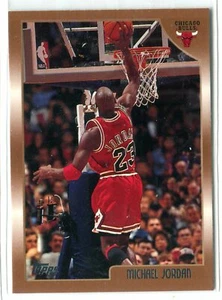 Tarjeta base Topps Michael Jordan 1998-99 #77 HOF CHICAGO BULLS - Imagen 1 de 1