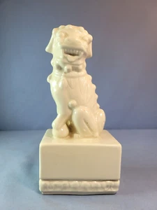 Weißer Foo Hund Tempelwächter Löwe Statue Vintage Deko Figur - Bild 1 von 10