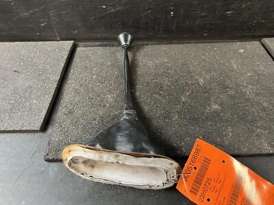 91-92 DODGE RAMCHARGER 4X4 SELETOR DE MARCHAS DE CÂMBIO DE PISO - Imagem 1 de 4