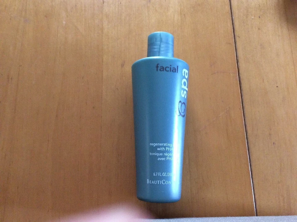 Tónico regenerador de spa facial PHAs tónico para piel seca Foto 1 de 1