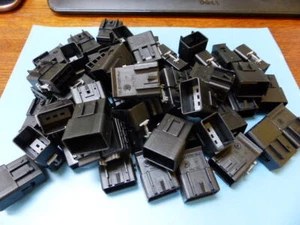 Delphi  15326928 Qty of 50 per Lot 8pos Black Conn - Picture 1 of 9