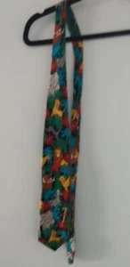 Corbata Disney Store El Rey León Personajes de Película Selva 100% Seda Corbata De Colección - Imagen 1 de 7