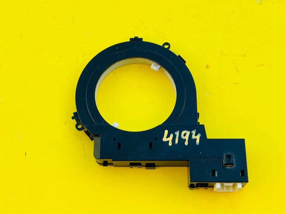 Sensor de ángulo de dirección MAZDA 3 2007-2009 OEM 3M5T-3F818-AC Foto 1 de 4