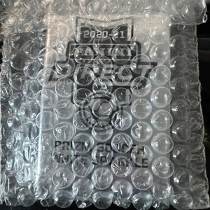 Sealed Pack 2020-21 Panini Prizm EPL White Sparkle Soccer - Premier League - Bild 1 von 2