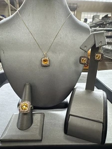 Set orecchini pendenti Effy citrino naturale bianco e diamante cognac 14 carati. 23 grammi - Foto 1 di 6