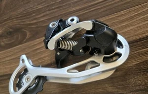 Deragliatore posteriore Shimano Deore XT 9 velocità RD-M772 - Foto 1 di 5
