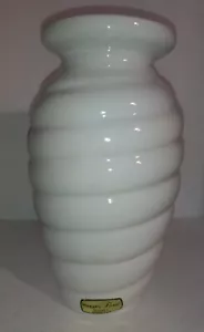 Vintage Haeger Floral Pottery USA White Deco Style Swirl 8" Vase Macomb Illinois - Picture 1 of 8