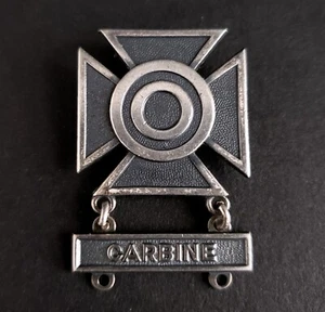 Vintage STERLING SILVER U.S. Army WWII Expert Marksmanship CARBINE Pin - Picture 1 of 2
