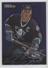 1997-98 Upper Deck Collector's Choice Starquest 4 Star Paul Kariya #SQ85 HOF