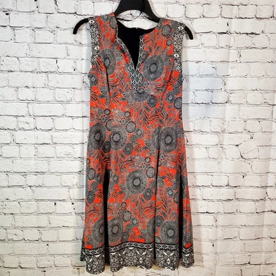 Liz Claiborne Sleeveless V-Neck Red Black White Abstract Floral Dress Size 4 - Image 1 of 4