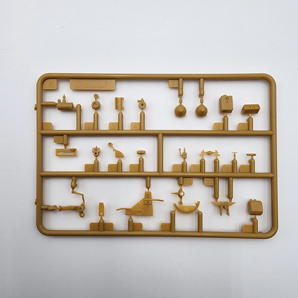 Lanzabarros Bronco 1/35 15 cm 42 diez en sWS CB35070 Parts K Sprue Tree Foto 1 de 1