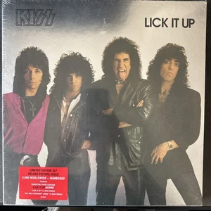KISS ~ Lick It Up Limited Edition 3LP Vinyl Picture Disc #2091 of 3000 WorldWide - Picture 1 of 12