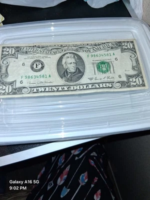 Series 1969 20$ Dollar Bill Federal Reserve Note - Image 1 of 4