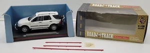 *B4) Road & Track Collector Edition 1997 Mercedes-Benz ML 320 Diecast Model 1:18 - Picture 1 of 18