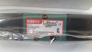 NUMATICS 152SS400K000030 PNEUMATIC SOLENOID VALVE 228-690B - Picture 1 of 3