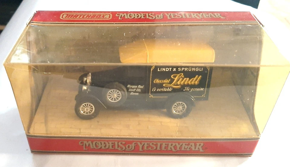 Matchbox Models Of Yesteryear Y-47 (1929) Morris Light Van 'Lindt Chocolat' - Immagine 1 di 4