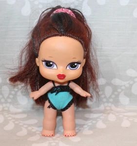 Muñeca Bratz Babyz Hair Flair ROXXI pelo rojo ojos azules ropa original 2004 rara - Imagen 1 de 8