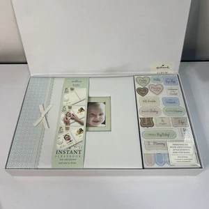 Hallmark Instant Sammelalbum Baby Brandneu - Bild 1 von 9
