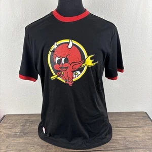 Camiseta Torchys Tacos Para Hombres Talla Grande Negra Roja Timbre Logo Pequeño Diablo - Imagen 1 de 17