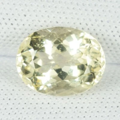3.00  ct TOP LUSTROUS -  NATURAL YELLOW LABDORITE   ANDESINE - OVAL See Pic - Image 1 of 2
