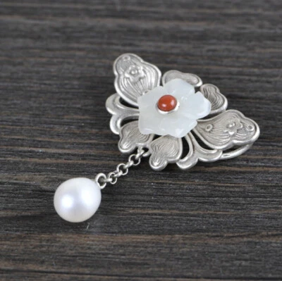 I05 Ciondolo Fiore Con Perla Di Giada Bianca Su Catenina In Argento Sterling 925 - Immagine 1 di 4