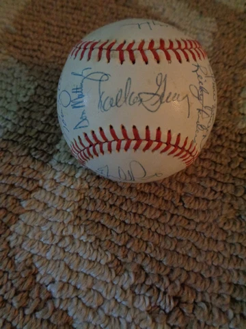 Signed 1989 Yankees Team Ball 20 Autograph Don Mattingly Baseball Henderson Club Cover