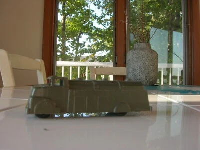 VINTAGE MIDGETOY METAL MILITARY FUEL TANKER TRUCK  ROCKWELL ILL - Image 1 of 4