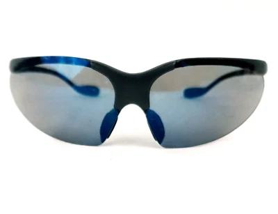 UV3 Black Sport Wrap Around Adult Unisex Sunglasses Gray Lens Vintage Surfing - Image 1 of 4