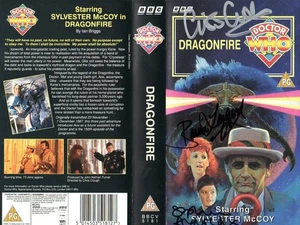 Doctor Who: DRAGONFIRE VHS Cover Signed by BONNIE LANGFORD + 2 - Picture 1 of 1