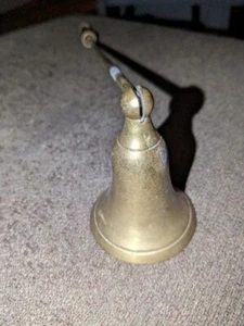 "Campana giratoria de latón con amortiguador de velas de 13,5"" mango de 16"" en general vintage" - Imagen 1 de 8