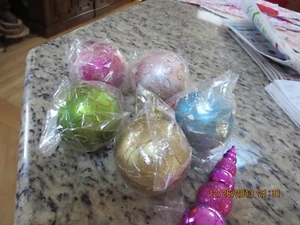 FIVE CHRISTMAS ORNAMENTS--GOLD SWIRL ACCENTS--8" AROUND--#Y37A-14 - Picture 1 of 24