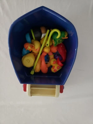 Fish & Splish Bath Tub Toy Play Set PADDLEBOAT PADDLE BOAT BATHTUB - Image 1 of 4