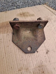 John Deere 110 140 300 314 317 400 -rear hitch plate - Picture 1 of 1