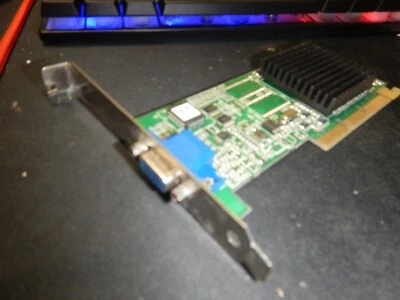 Dell 07K113 ATI Rage 16 MB AGP VGA Video Card 1027311402 - Image 1 of 3