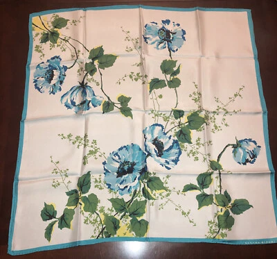 Bufanda de seda floral blanca Banana Republic Foto 1 de 4