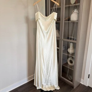 Reformation Jovie Seide Maxikleid NEU Charmeuse Elfenbein Brautkleid Neu mit Etikett Größe 4 - Bild 1 von 6