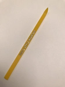 Bintz Apple Mountain Swizzle Stick Stir Frankenmuth Michigan Esquí Amarillo - Imagen 1 de 3