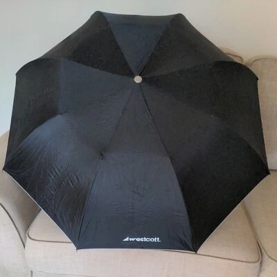 Wescott Studio Umbrella Photography Flash Reflector 32 inch Diffuser - Image 1 of 2