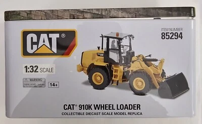 Die Cast Masters Caterpillar 1:32 scale 910K Wheel loader High Line Series 85294 - Image 1 of 3