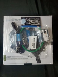 Audio Technica AT2020 Side Address Studio Mic w/ 1.5 ft. Lyx Mic Cable and Cloth - Picture 1 of 6