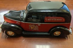 Liberty Classics, 1940 Ford Diamond Rio, Delivery Panel Van, Bank, Diecast 1:25 - Picture 1 of 11
