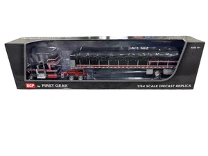 DCP Kenworth W900A Sleeper & Flatbed Trailer with Covered Wagon 1/64 60-2056 - Picture 1 of 5