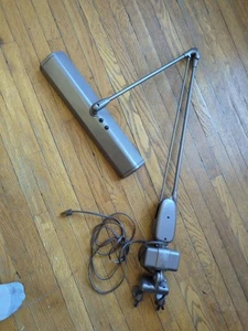 Vintage Industrial DAZOR 2134 Floating Florescent Articulating Desk Lamp Light - Picture 1 of 10