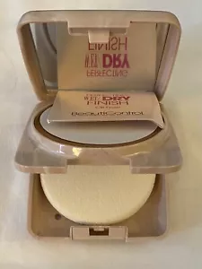 BeautiControl Perfecting Wet/Dry Finish Foundation Bronze Powder .53 Oz Compact - Picture 1 of 3