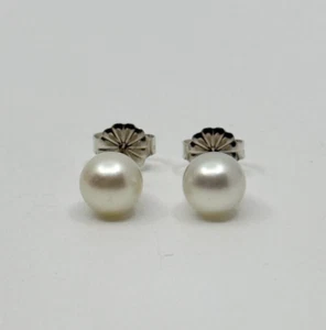 Aretes vintage japoneses de plata de ley con perlas cultivadas de Akoya de agua salada - Imagen 1 de 3
