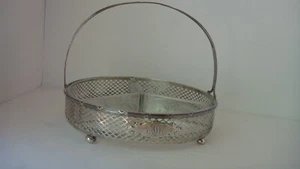 ANTIQUE MERIDEN BRITANNIA STERLING THREE SECTION GLASS DIVIDER WITH HANDLE, 1896 - Picture 1 of 9