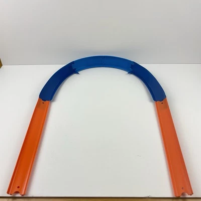 Hot Wheels Large Adjustable Custom Banked Curve Kit - Create Precise Corners  - Image 1 of 4
