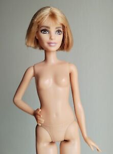 Barbie Fashionistas Lace Petite Teresa Bob Blonde